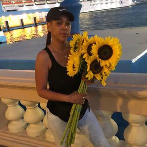 Meet your Posher, Bernice